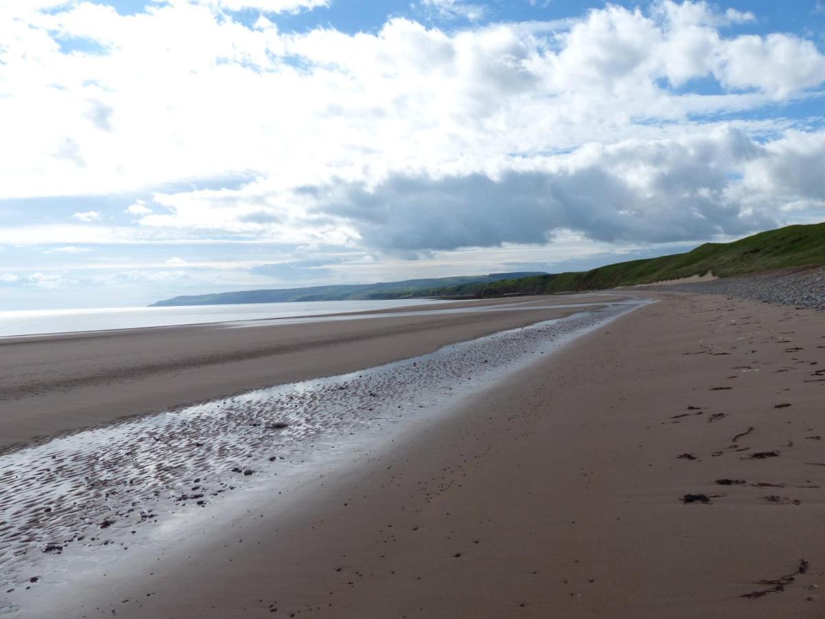 Relax In A 1 Bedroom Apartment Near A Country Pub Eyemouth Bagian luar foto