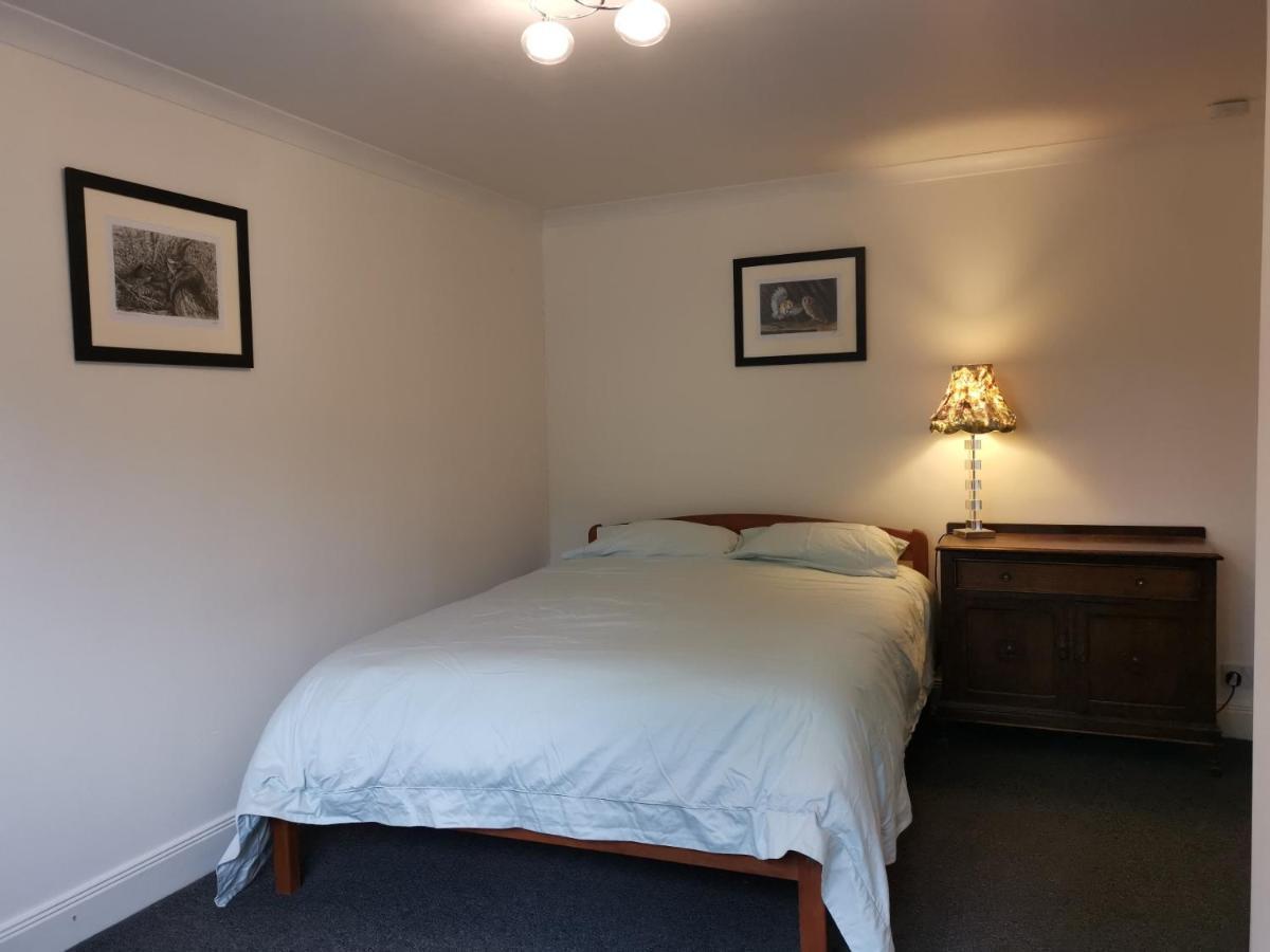 Relax In A 1 Bedroom Apartment Near A Country Pub Eyemouth Bagian luar foto