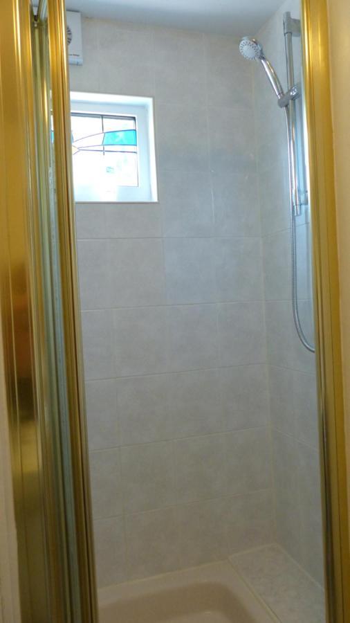 Relax In A 1 Bedroom Apartment Near A Country Pub Eyemouth Bagian luar foto